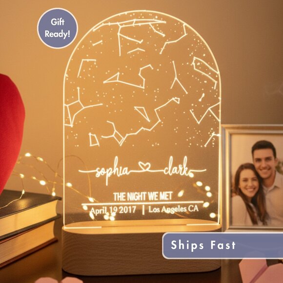 Custom Couples Star Map Night Light | Date & Location | Engagement & Anniversary - Picture 1 of 8